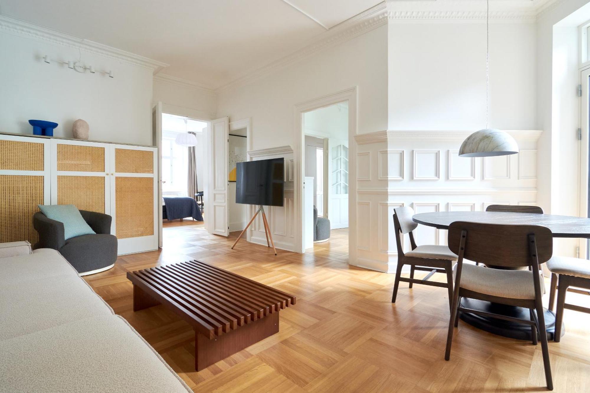 Spacious 3 Bedroom Manor Flat Next To Tivoli Kopenhagen Exterior foto